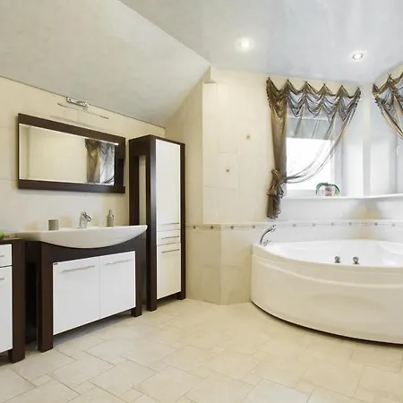 Guest house Dom 18